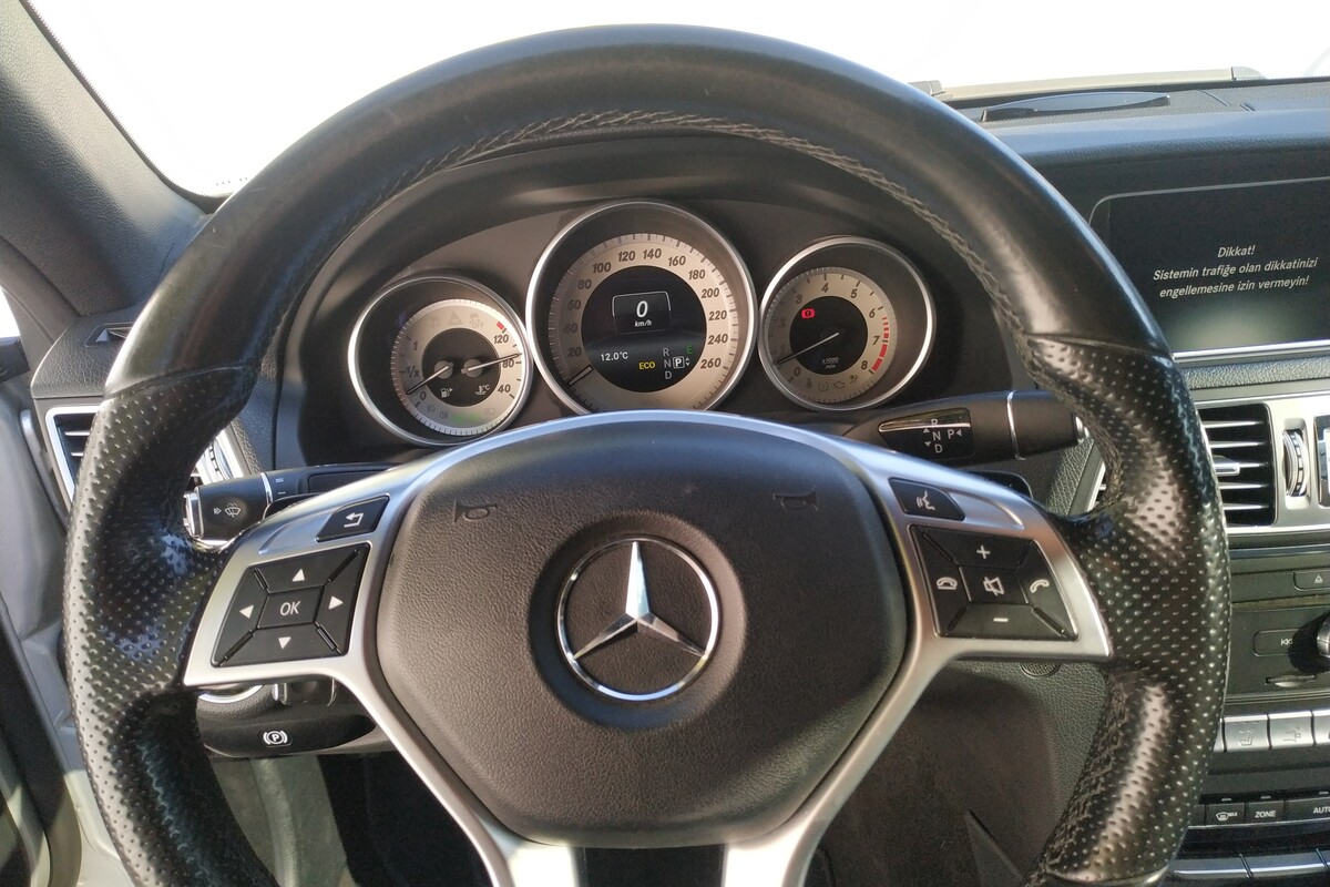 Mercedes - Benz E Serisi 2015