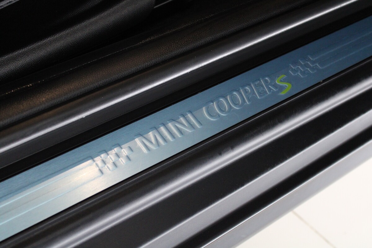 MINI Cooper Electric 2023