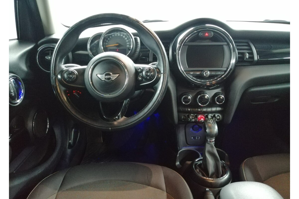 MINI Cooper 2016