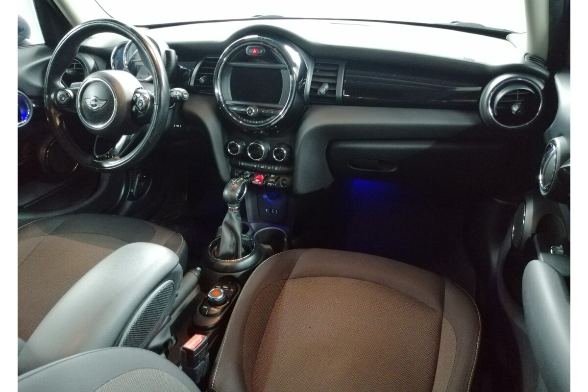 MINI Cooper 2016