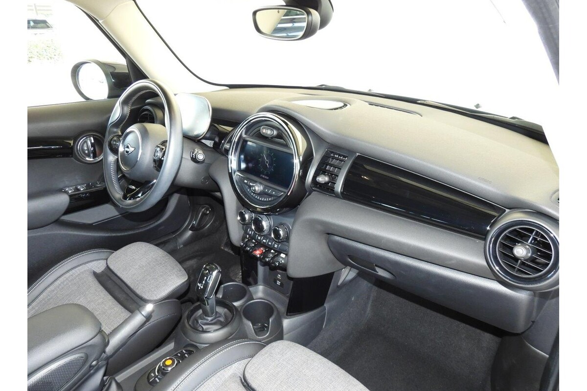 MINI Cooper 2020