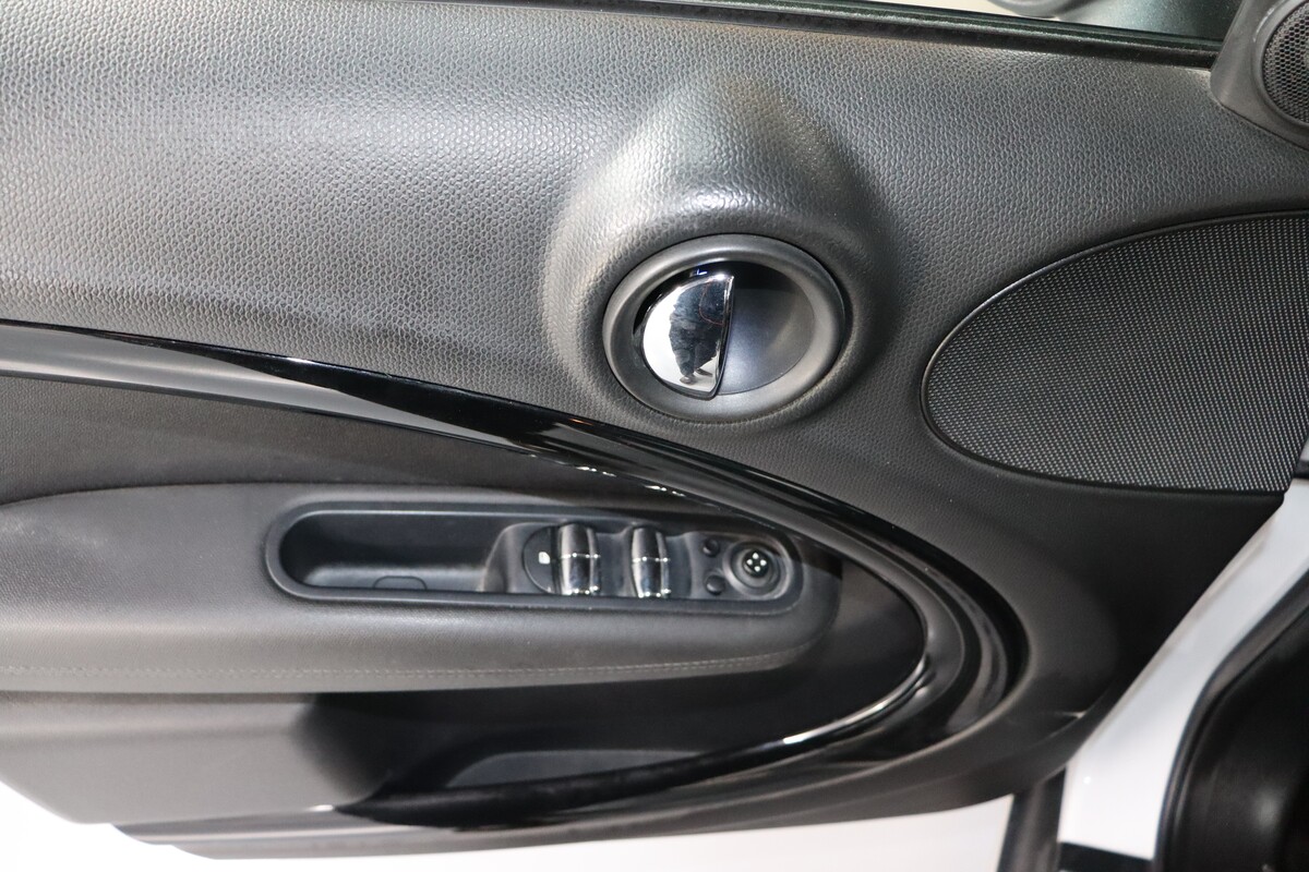 MINI Countryman 2015