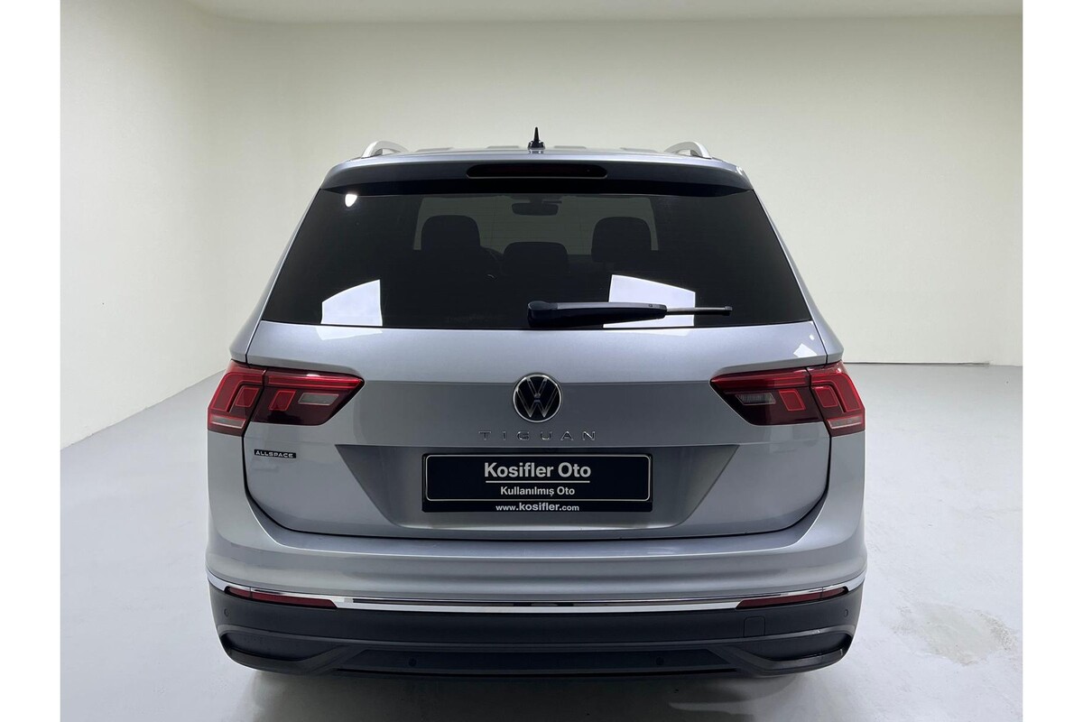 Volkswagen Tiguan 2022