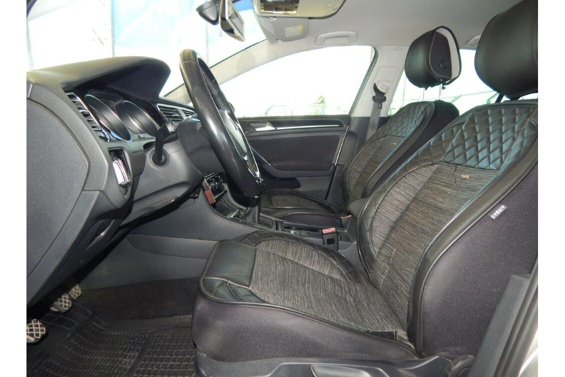 Volkswagen Golf 2013