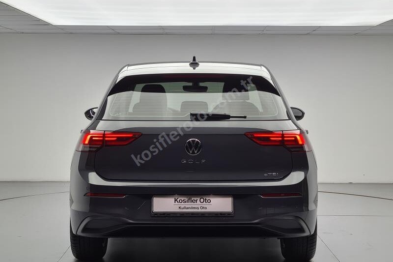 Volkswagen Golf 2023