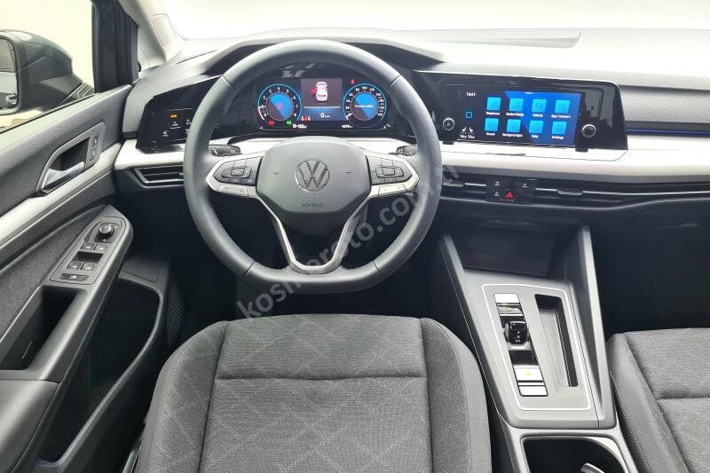 Volkswagen Golf 2023